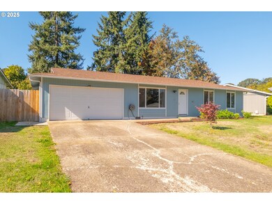 5555 Red Leaf Dr S, Salem, OR 97306 - photo 3