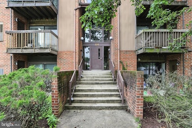 114 Mountain Rd unit 2C, Glen Burnie, MD 21060 - photo 2