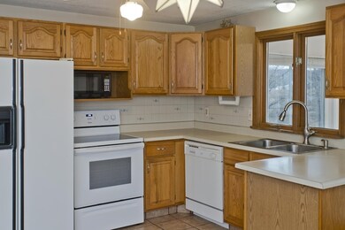 144 Hendom Dr, Feeding Hills, MA 01030 - photo 6