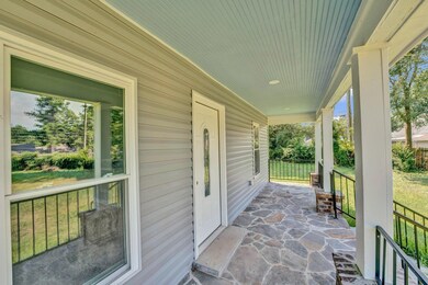 View of patio / terrace with covered porch
