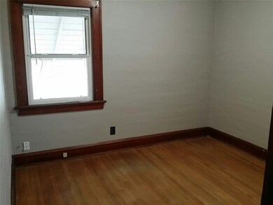 925 19th Ave SW, Cedar Rapids, IA 52404 - photo 5