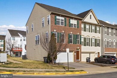 15653 William Bayliss Ct, Woodbridge, VA 22191 - photo 3