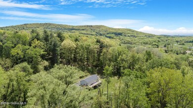 28 Bentley Dr, Troy, NY 12182 - photo 2