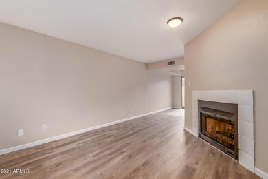 2815 N 52nd St unit 13, Phoenix, AZ 85008 - photo 3