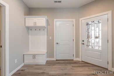 3702 Gale Cir SE-5