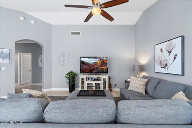 0009-09-Family Room