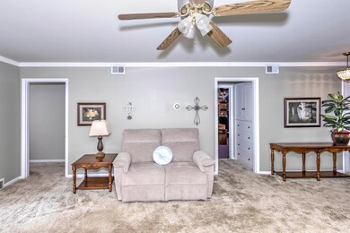 1402 1402 W Elk Ave, Duncan, OK 73533 - photo 7