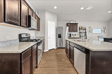 14324 W Pine Heart Dr, Conroe, TX 77302 - photo 4