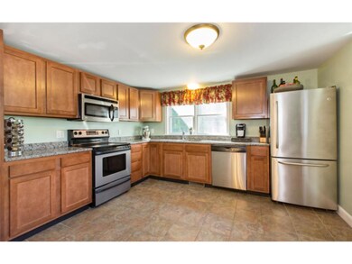 25 Jericho Rd, Pelham, NH 03076 - photo 4