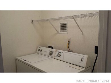 1489 Harpers Inlet Dr, Clover, SC 29710 - photo 4