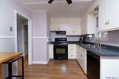 507 Bloomingrove Dr, Rensselaer, NY 12144 - photo 7