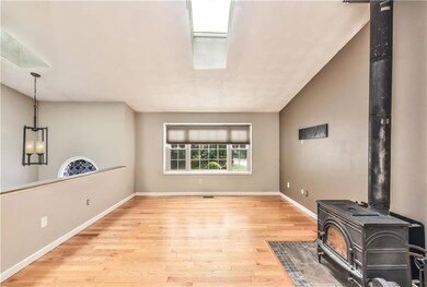 2 Beaver Creek Ct, Cranston, RI 02921 - photo 7