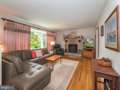 40 Franklin St, Bechtelsville, PA 19505 - photo 2