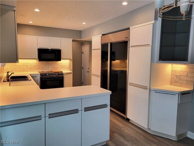 34412 Puth Dr, Avon, OH 44011 - photo 5