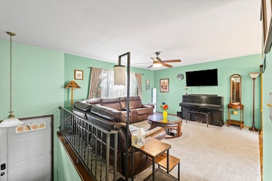 1206 N Hershey Rd, Bloomington, IL 61704 - photo 4