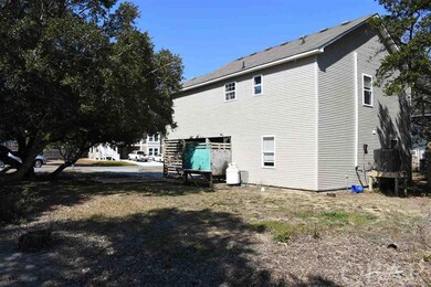 521 W Wilkinson St, Kill Devil Hills, NC 27948 - photo 3