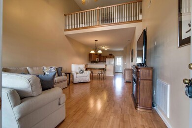 517 Bradford Dr, Dickson, TN 37055 - photo 4