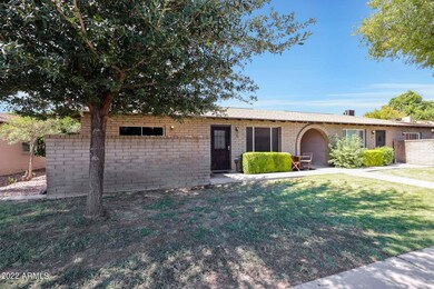 6514 S Lakeshore Dr unit B, Tempe, AZ 85283 - photo 2