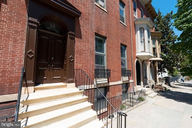 18 W Franklin St, Baltimore, MD 21201 - photo 2