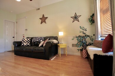 75 Ashley Ln, Staten Island, NY 10309 - photo 5