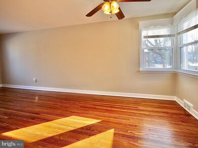 4 Chester Ave, Aldan, PA 19018 - photo 6