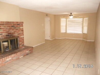 2-ENTRY AND LIVING  ROOM