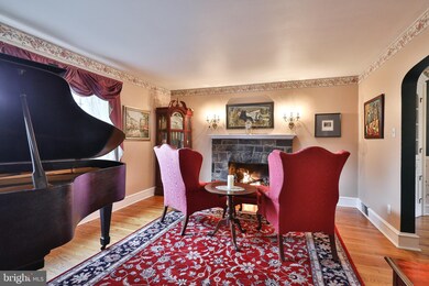 320 S Trooper Rd, Norristown, PA 19403 - photo 5