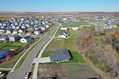 8916 Meadowlark Pkwy, Horace, ND 58047 - photo 7