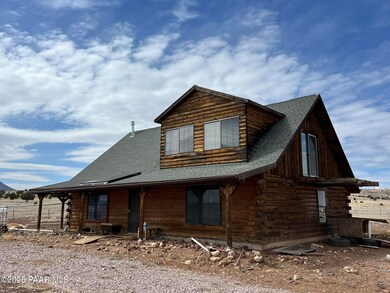 46950 N Falcon Flight Way, Ash Fork, AZ 86320 - photo 2