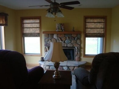 386 Sara Ln, La Porte, IN 46350 - photo 7