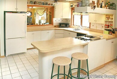 97 Upper Whitfield Rd, Accord, NY 12404 - photo 6