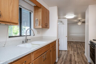 Kitchen (3)