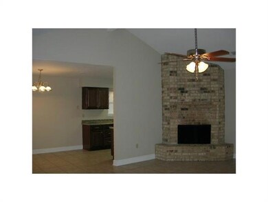 208 Holmes Dr, Slidell, LA 70460 - photo 4