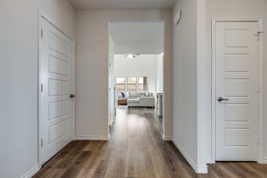 10100 Breezeway Dr, Aubrey, TX 76227 - photo 2