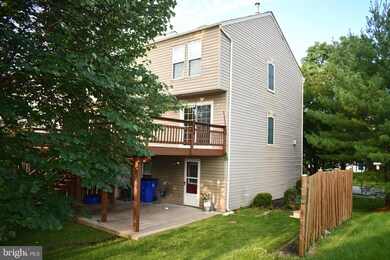 1501 Beverly Ct, Frederick, MD 21701 - photo 2