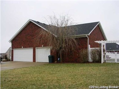 614 Barbara Sue Ln, Mount Washington, KY 40047 - photo 3