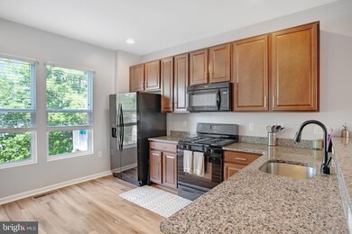 17141 Gibson Mill Rd, Dumfries, VA 22026 - photo 2