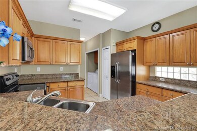 11223 NW 47th Ln, Doral, FL 33178 - photo 2