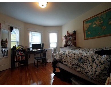 652 Green St unit 2, Cambridge, MA 02139 - photo 4