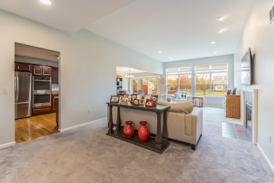 49433 N Glacier unit 54, Northville, MI 48168 - photo 6