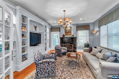 Living Room with Fireplace
