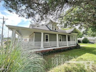 1021 Dixie St, Burlington, NC 27217 - photo 2