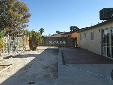 Yard/Garden.
