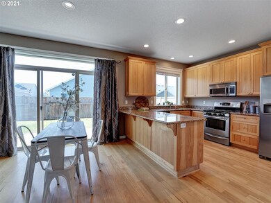 652 June Dr, Molalla, OR 97038 - photo 7