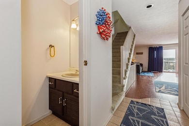 2583 Stratford Dr, Saint Joseph, MI 49085 - photo 5