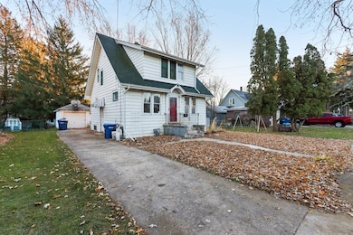 720 N 9th St, Dekalb, IL 60115 - photo 2