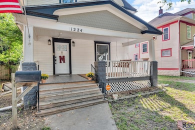 1224 SW Garfield Ave, Topeka, KS 66604 - photo 2