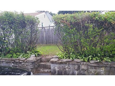 11 Crescent Ave, Cranston, RI 02910 - photo 4