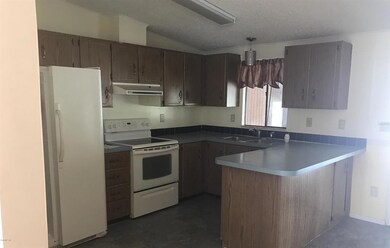 Kitchen (1st)
