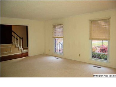 YOUR IDEAL HOME AWAITS YOU! This fantastic home ha